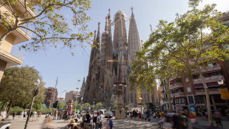 sagrada familia cathedral in barcelona