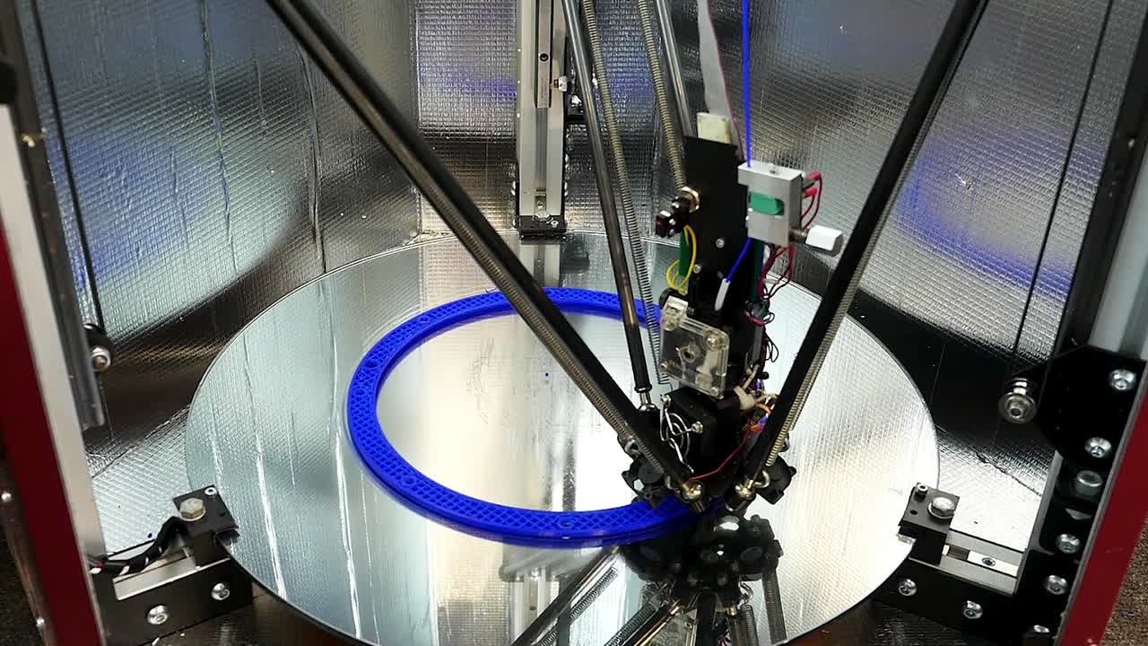 impresora 3d en funcionamiento