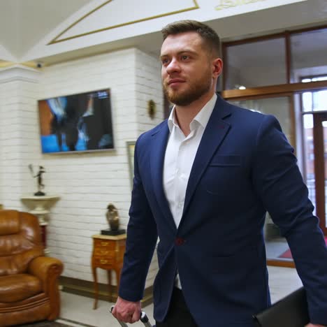 business traveler arriving at hotel