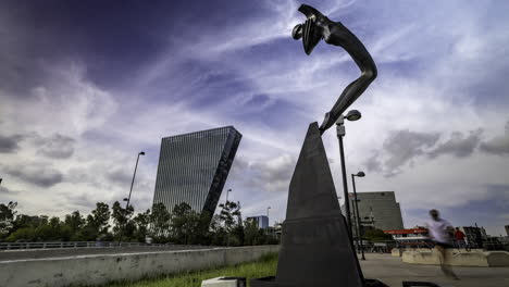 shot of the sculpture "viento" located on paseo de la reforma avenue, the virreyes building is to the left of the shot