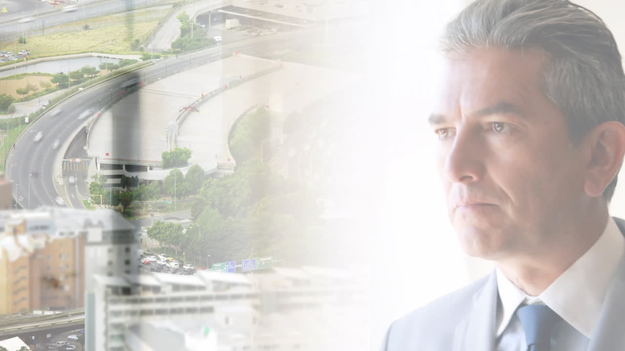 도시 풍경의 애니메이션 카우카시안 사업가 사무실에서