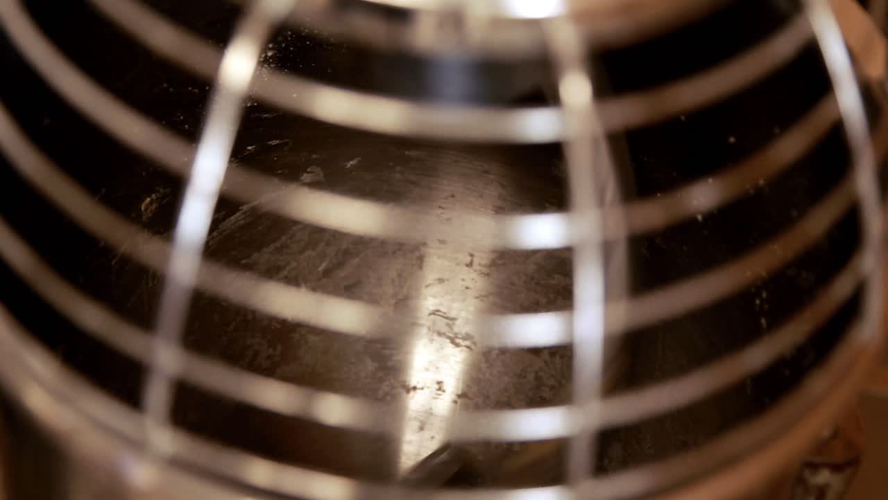 고속 서에서 반죽을 만들기