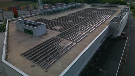 A-large-array-of-solar-panels-on-top-of-a-European-hypermarket-in-Helsinki,-Finland