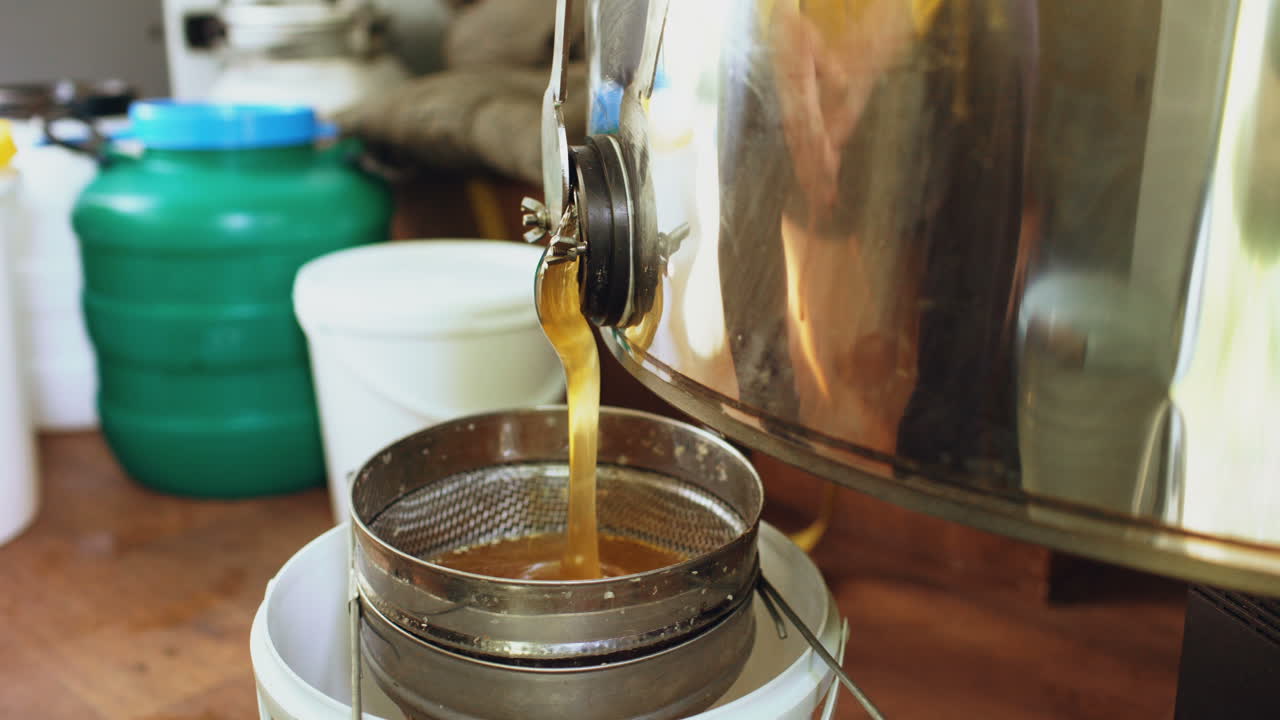 Honey Extraction Process