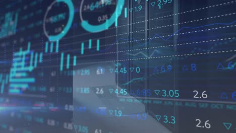 animación del procesamiento de datos a través de servidores informáticos