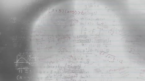 animación de ecuaciones matemáticas en bucle en la pizarra con patrón abstracto
