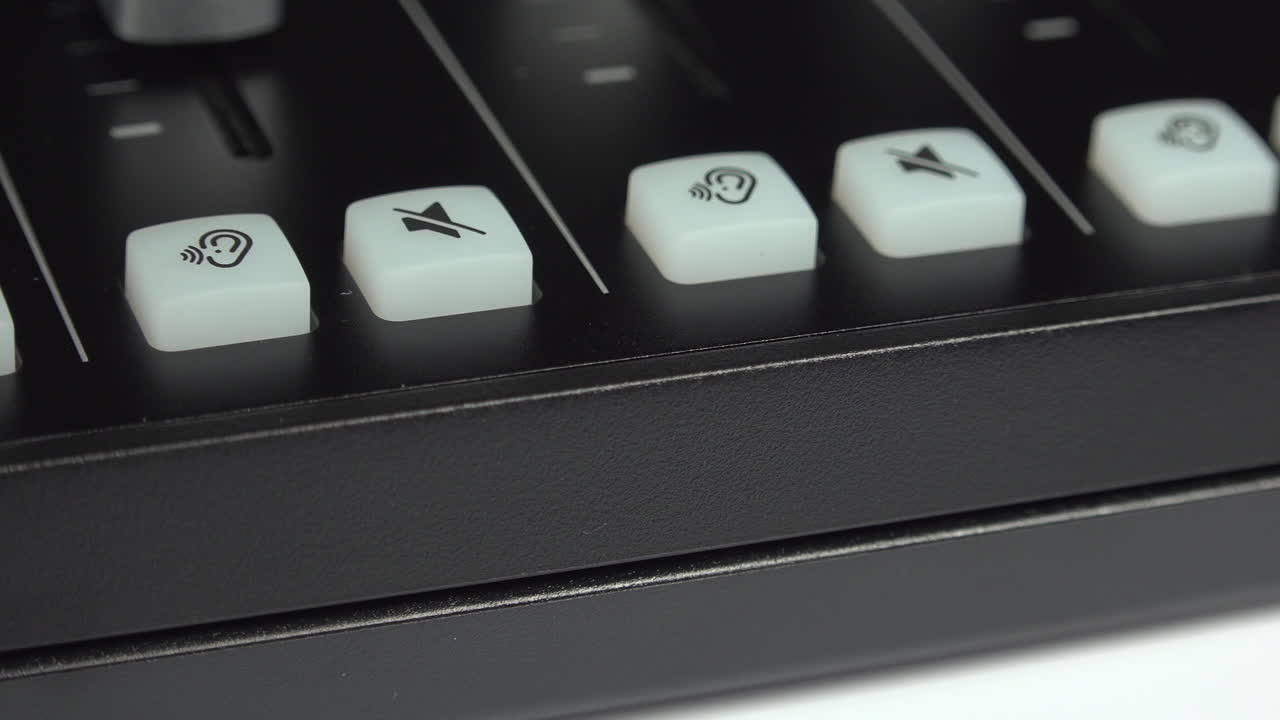 R&oslash;deCaster Duo Audio Equipement in detail