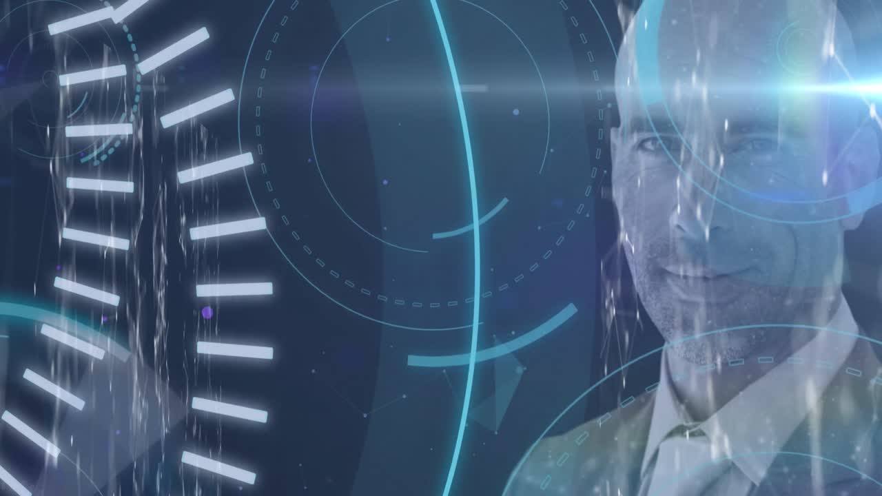 animación de un cerebro humano giratorio sobre el procesamiento de datos