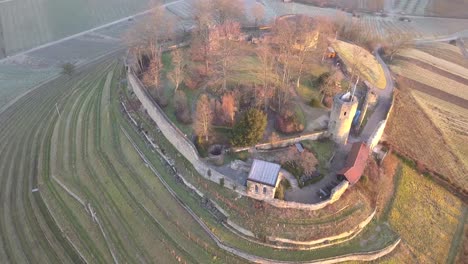 Orbiting-shot-of-Castle-Weinsberg-in-Heilbronn