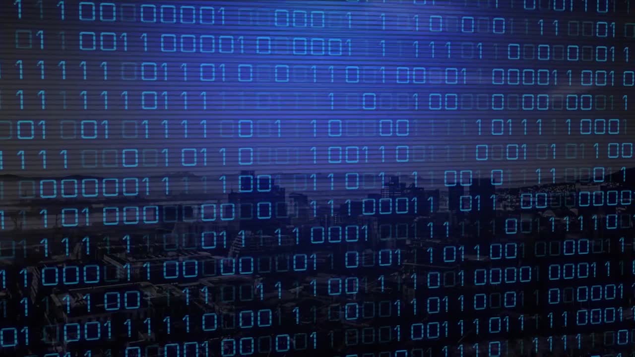 animación del procesamiento de datos binarios en una pantalla alineada de azul oscuro sobre la playa y el paisaje marítimo.