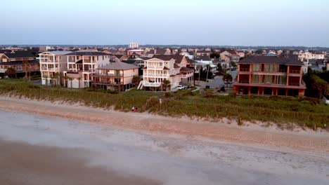 Fast-push-into-homes-on-wrightsville-beach-nc,-north-carolina