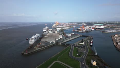 gran puerto de cruceros en el mar del norte, bremerhaven, alemania, europa, avión no tripulado, bremerhaven, alemaña, europa, aviones no tripulados, mar del norte