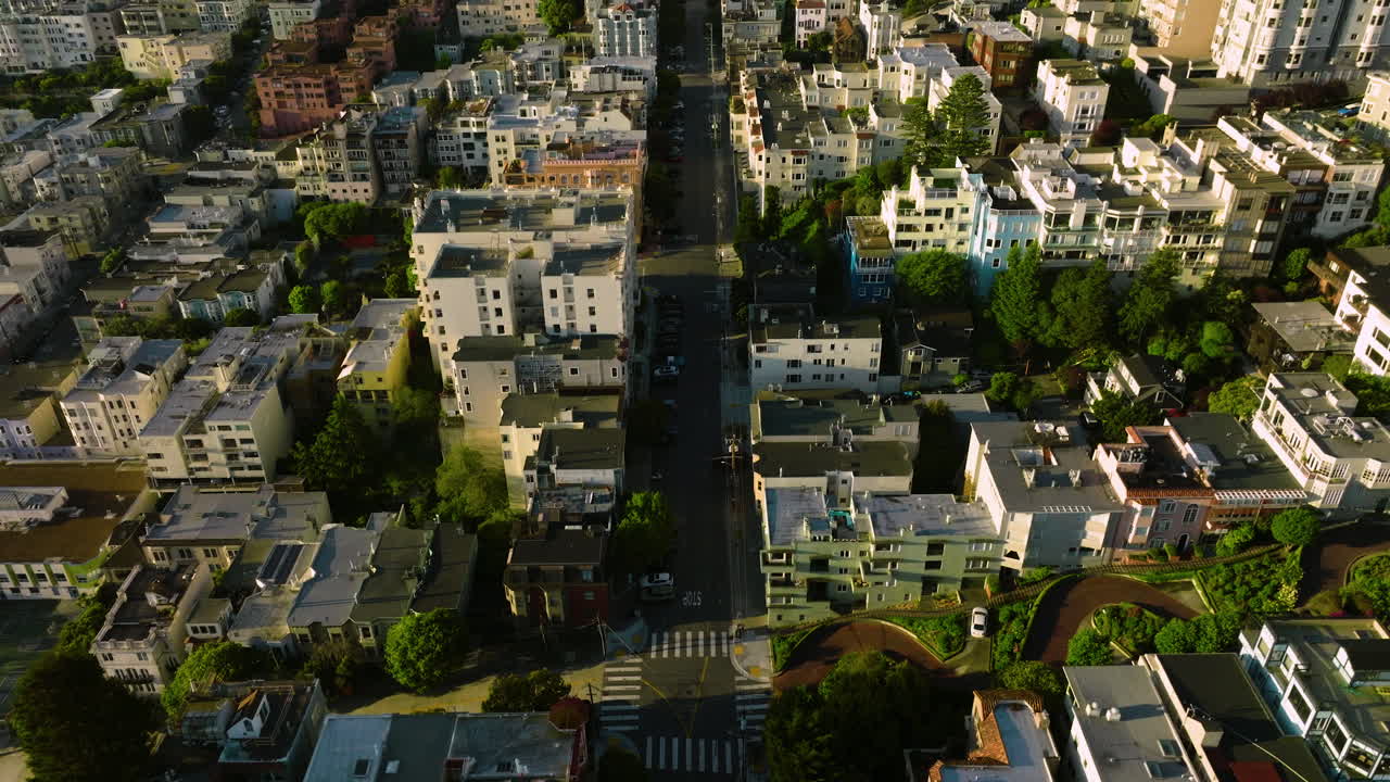 샌프란시스코 도시 스카이라인, 주거용 건물, 미국 캘리포니아주 롬바드 스트리트