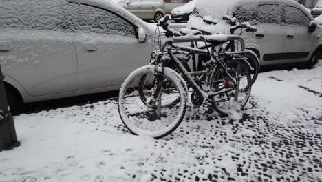 bicycles under the snow hd berlin germany wintertime 6 secs 60 fps