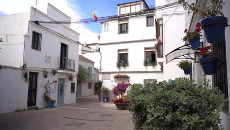 White-color-architecture-in-downtown-of-Estepona,-Spain