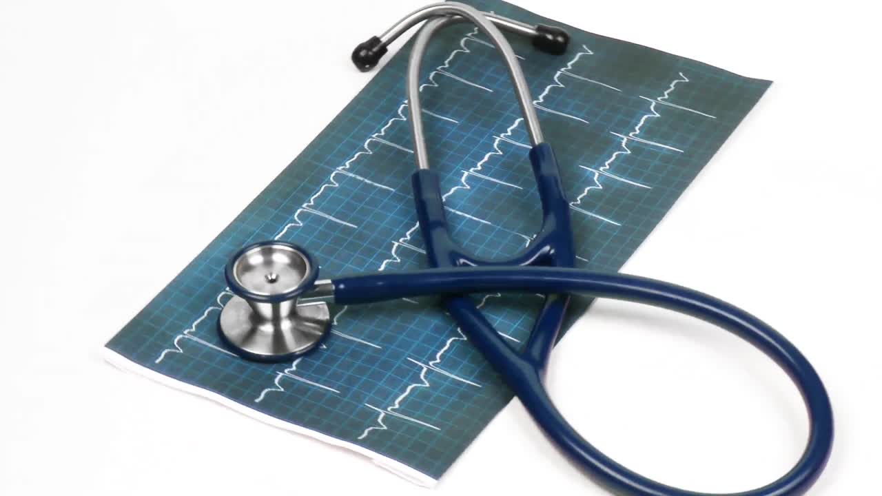 Stethoscope turning on an electrocardiogram