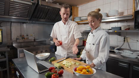 chef giving cooking master class