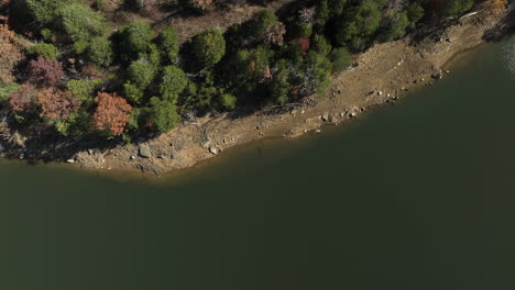 vista superior del parque estatal lake fort smith en el condado de crawford, arkansas, estados unidos