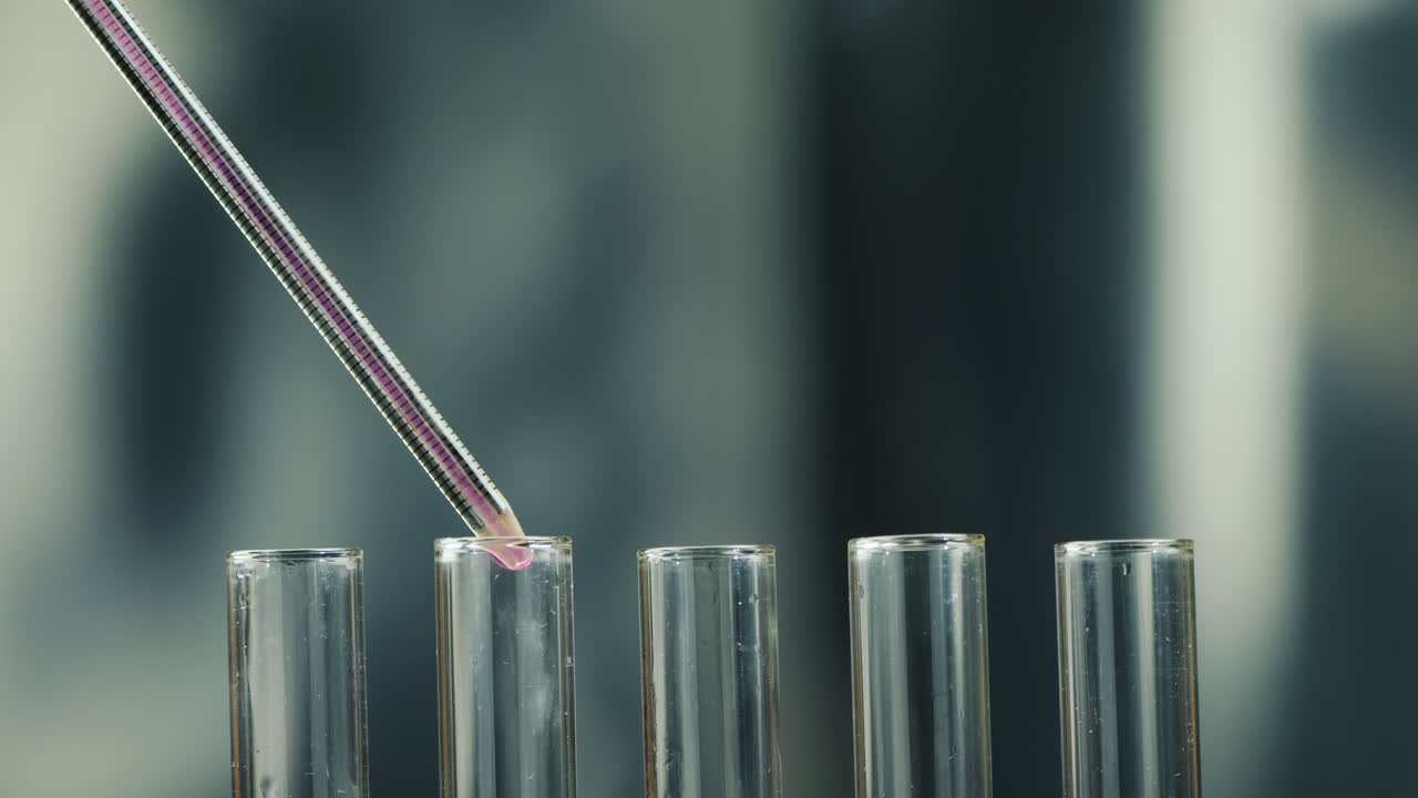 실험실에서 시험관에 첨가된 약물