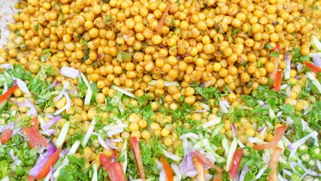 spicy chickpea chaat