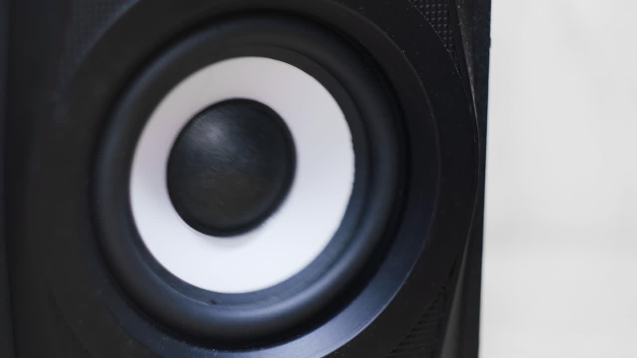 Primo piano di un woofer