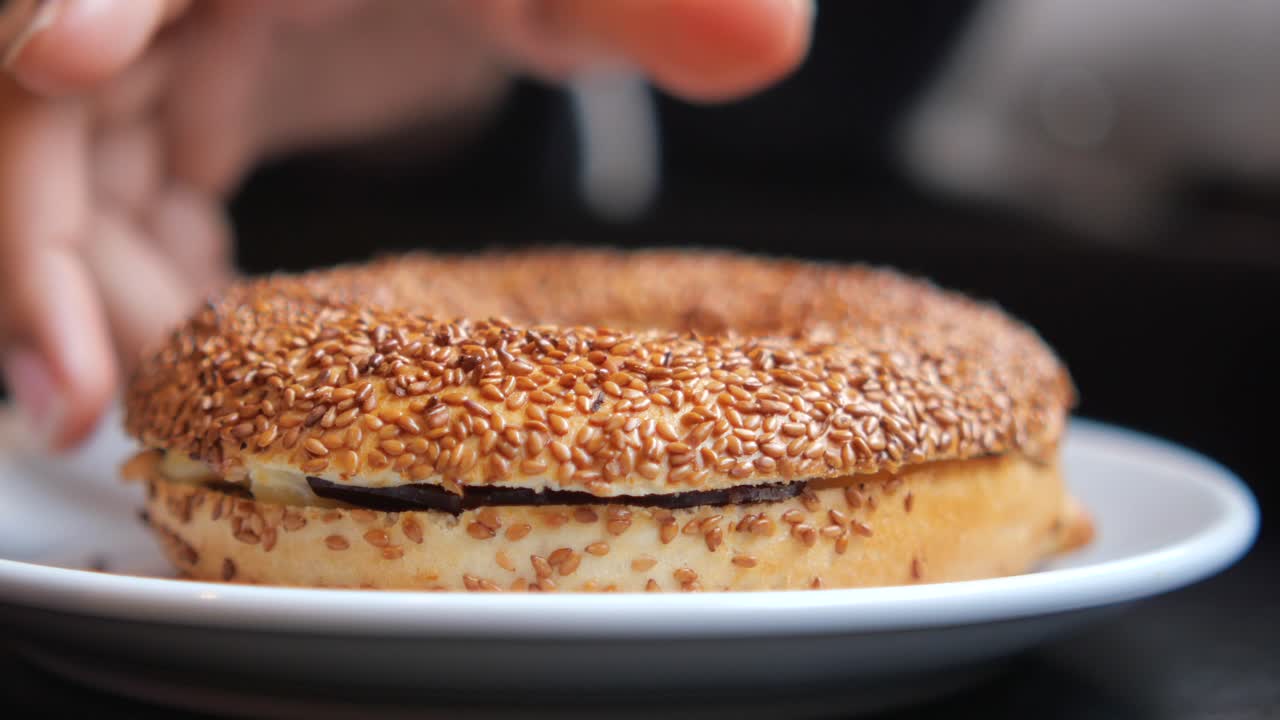 Sesame Bagel Sandwich