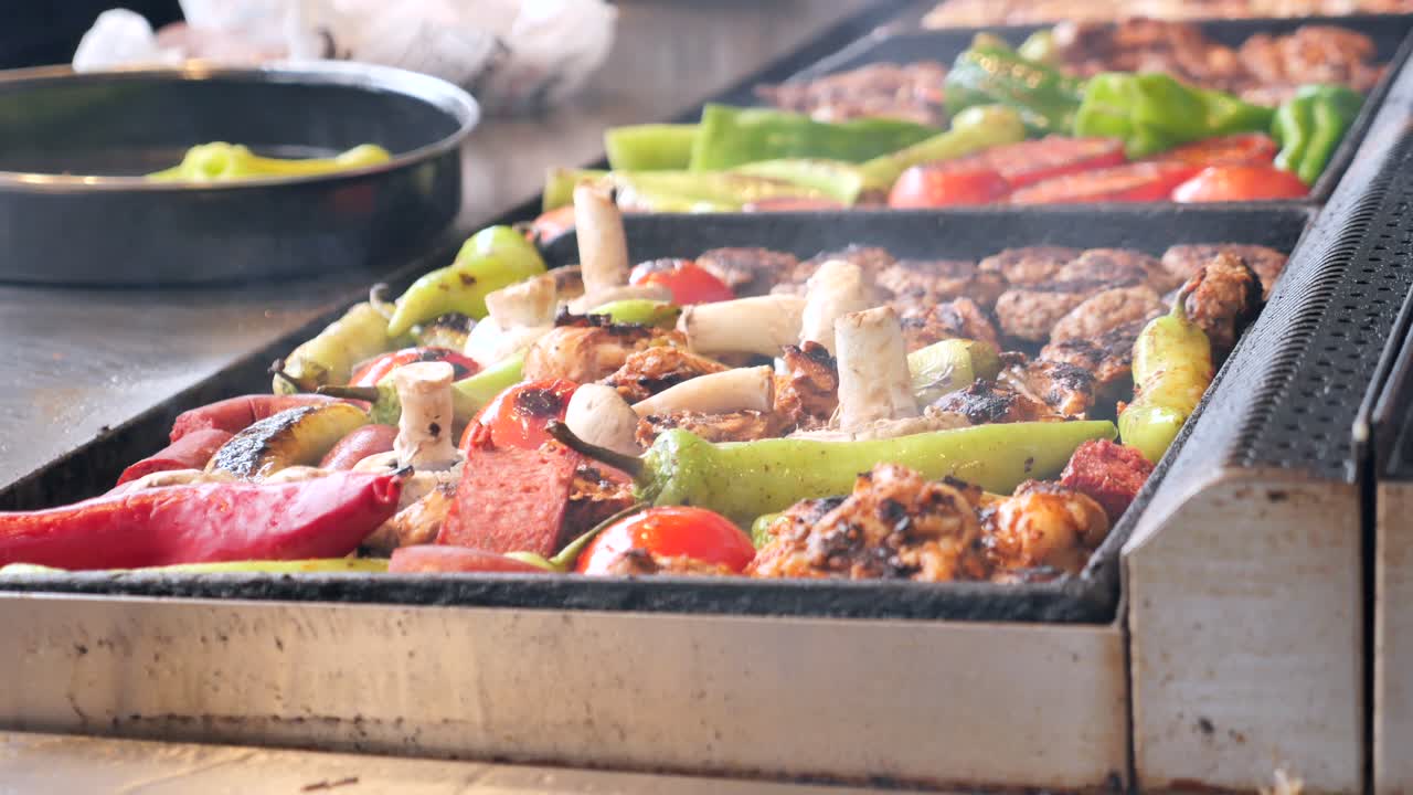 deliciosa carne a la parrilla y verduras