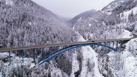 Puente-De-Invierno:-El-Paso-De-Paulson-En-La-Nieve.