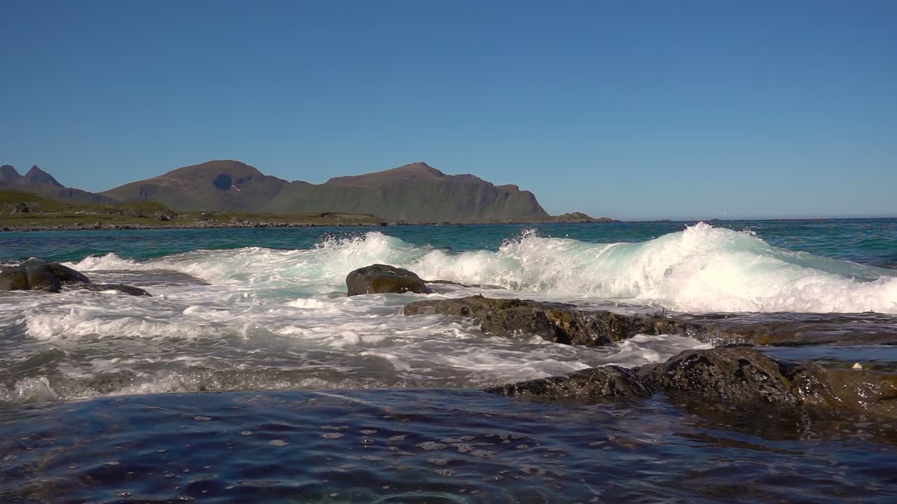 로포텐 군도 섬 해변