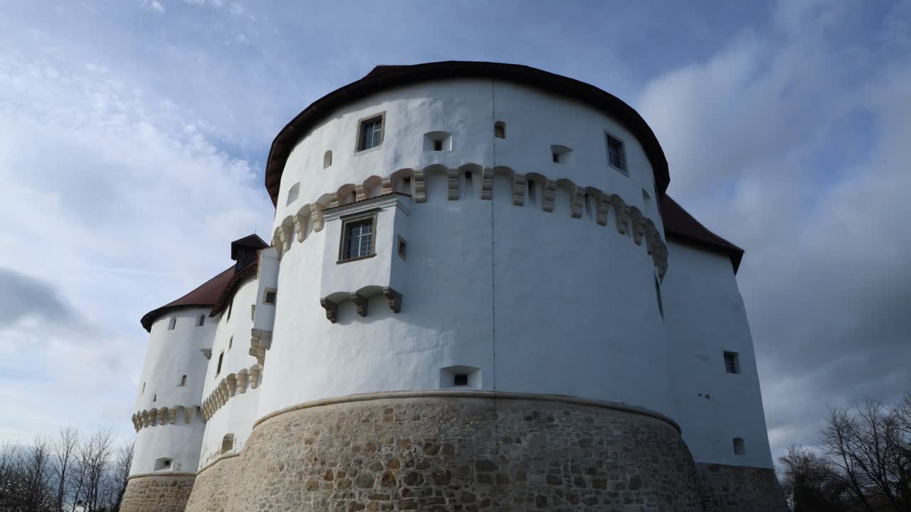 Veliki Tabor Castle exterior and interior