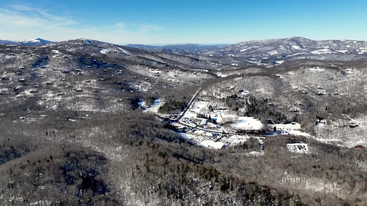 aéreo sobre tynecastle nc, carolina del norte cerca de banner elk nc