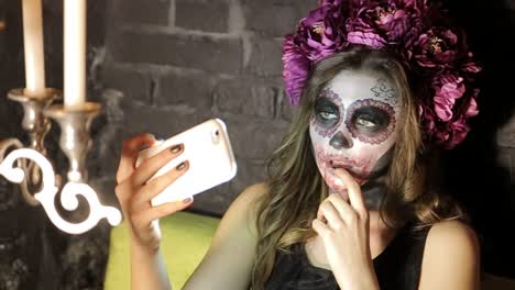 make-up artist make the girl halloween make up in studio - make-up artist make the girl halloween make up in studio.halloween face art