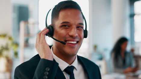 Customer-service,-smile-on-face