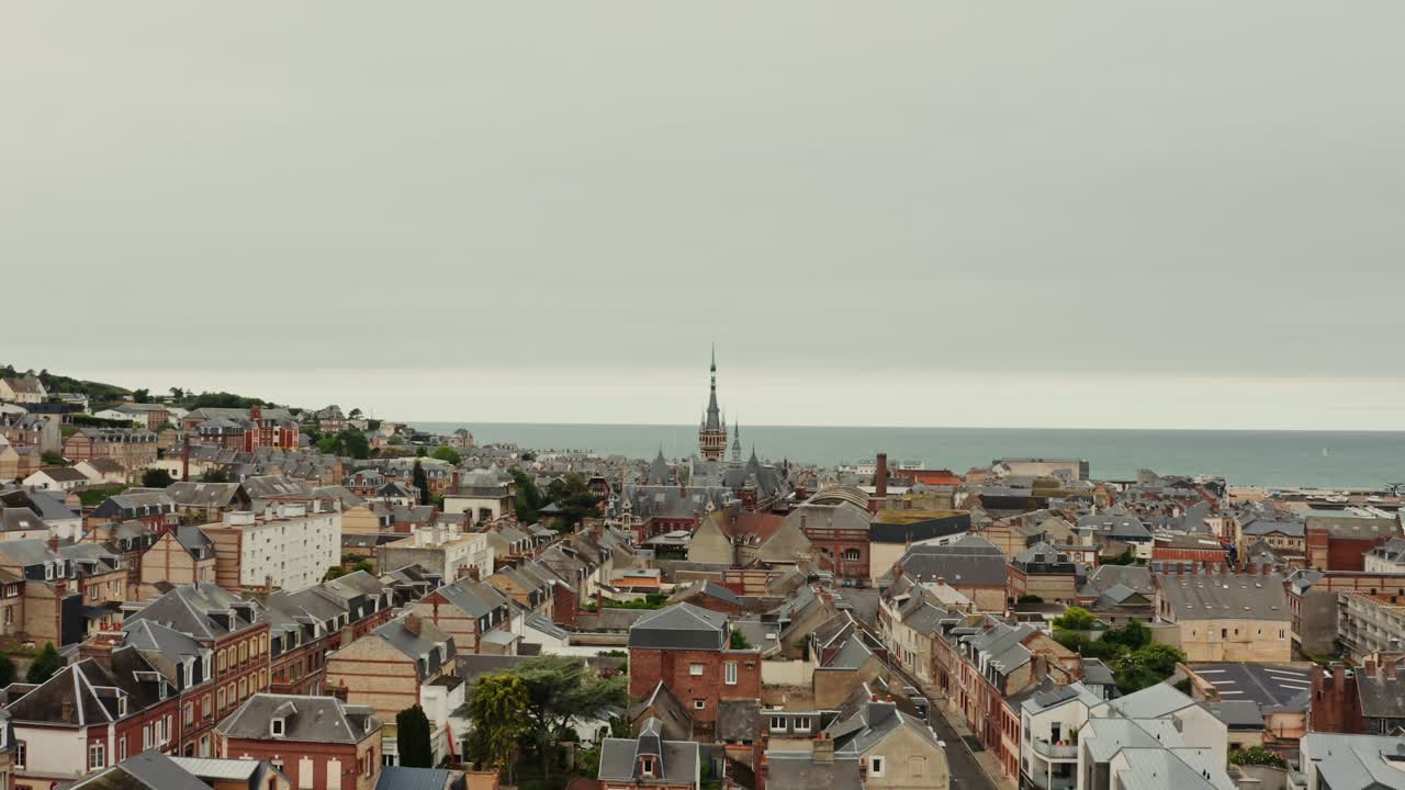 해안 도시 의 공중 사진