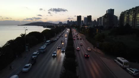 tiro de drone de tráfico de la ciudad