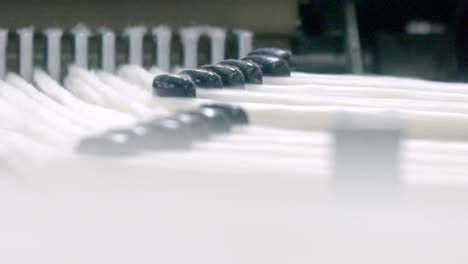 fábrica de textiles, tejido de fibras de algodón, fabricación de hilos de algodó