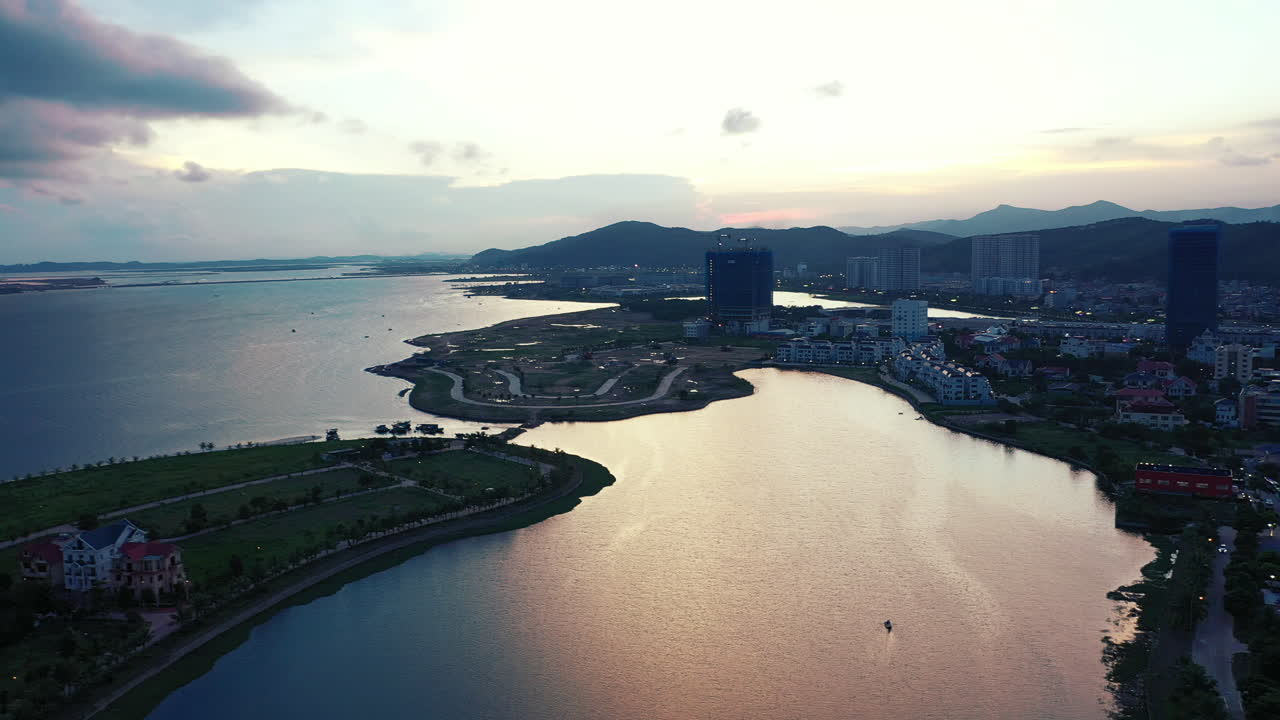 It's hard not to stop and stare