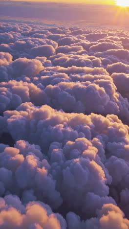 el amanecer y el atardecer, el paisaje de nubes desde arriba
