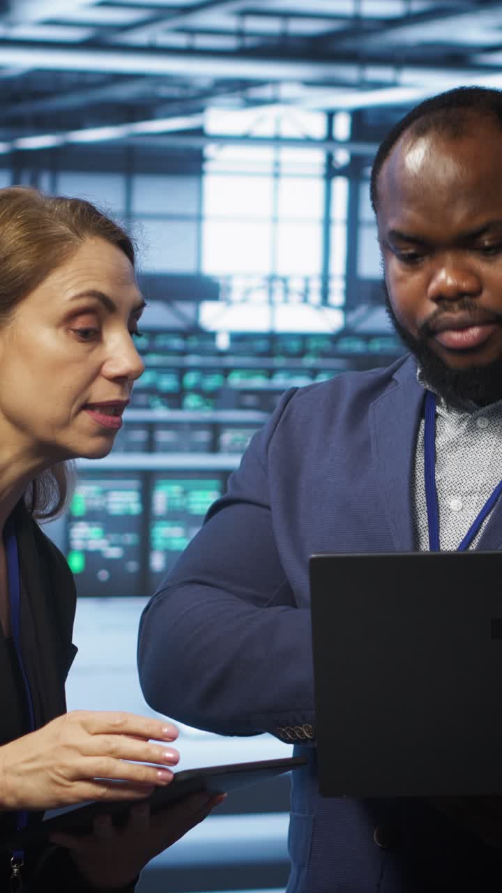 IT Engineers Collaborating in a Modern Data Center