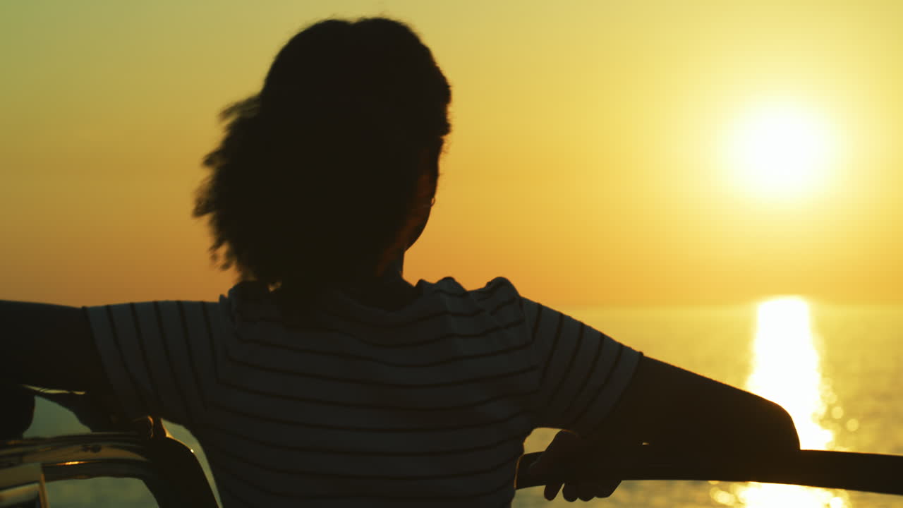 здесь так волшебно.