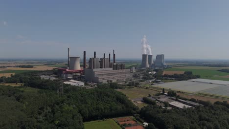 rwe power ag kraftwerk neurath power station at neurath in grevenbroich, north rhine-westphalia, germany