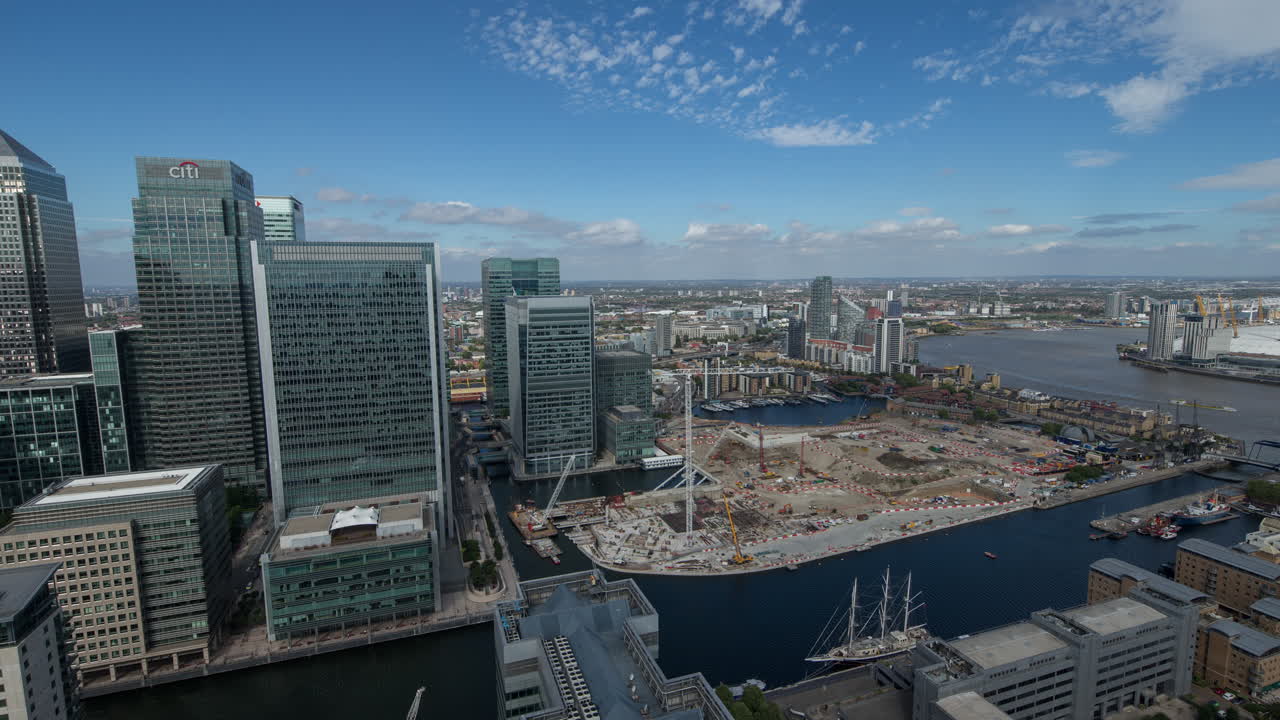 동쪽 4k 00에서 도크랜드 스카이라인