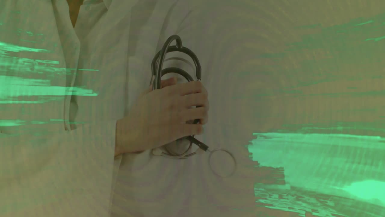 animación de rastros de luz sobre la doctora caucásica