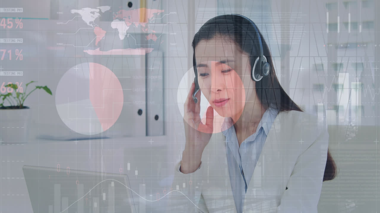 사무실에 있는 아시아 사업가 여성에 대한 데이터 처리 애니메이션