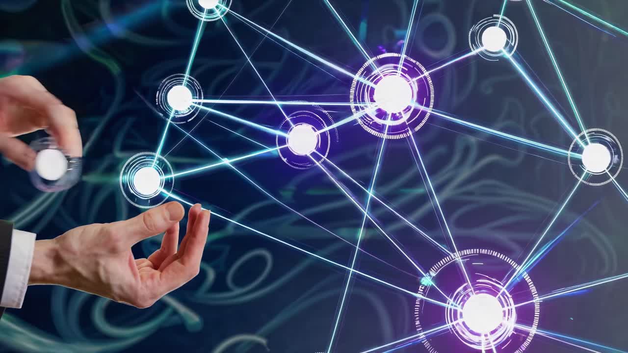 manos que interactúan con una interfaz de red digital