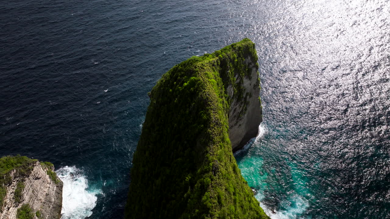 hermoso, dramático y pintoresco