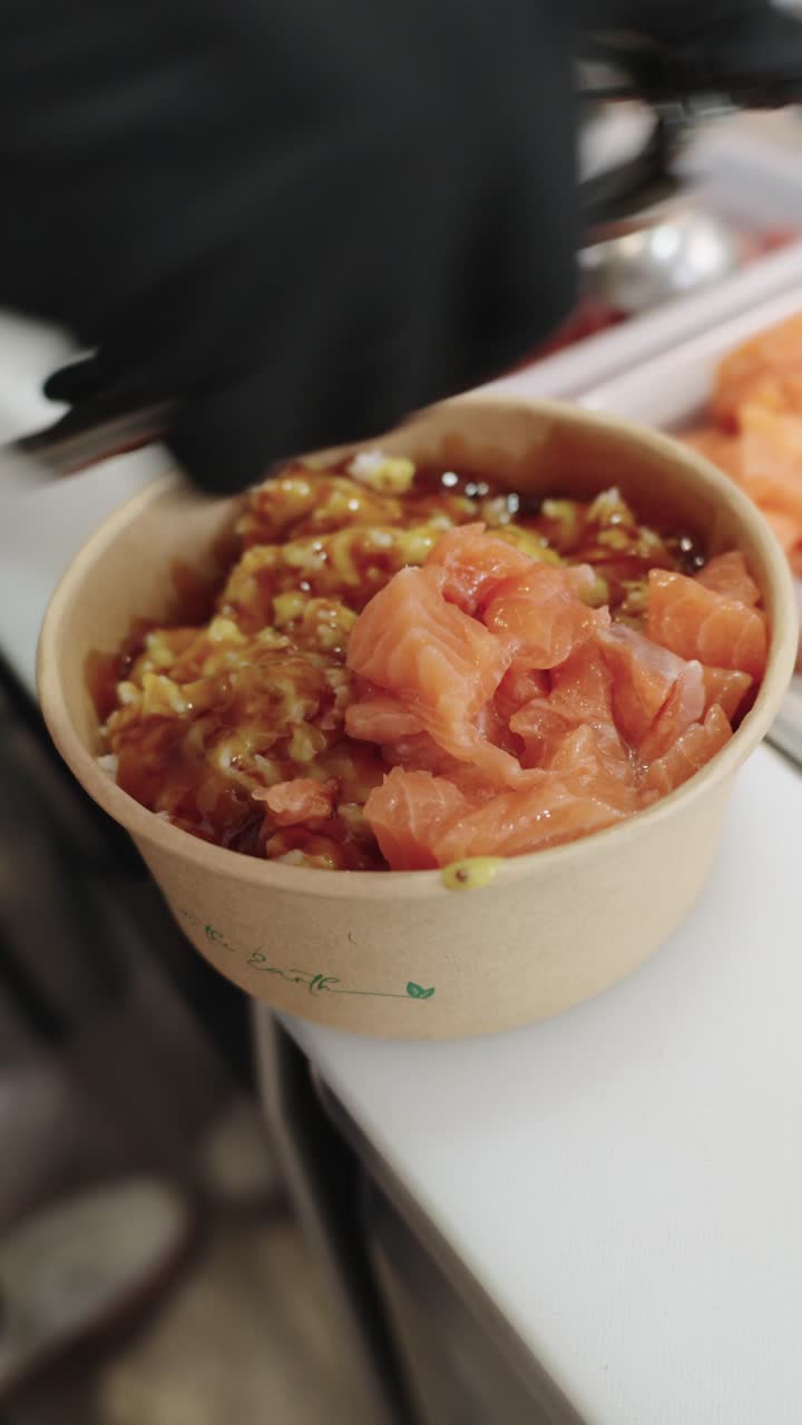 Salmon Bowl Preparation