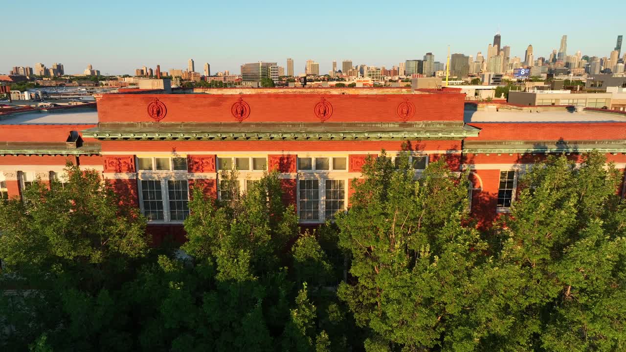 시카고 외에 있는 브릭 스쿨