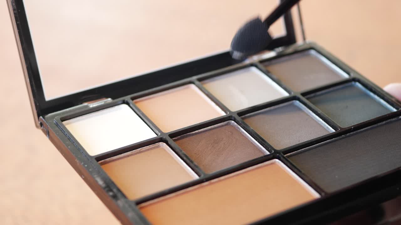 paleta de sombra de ojos de cerca