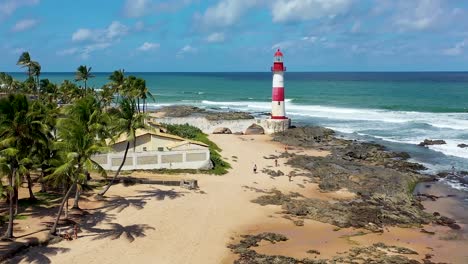 Colorido-Paisaje-Natural-En-El-Famoso-Lugar-Turístico-Del-Centro-De-Salvador-Estado-De-Bahia-Brasil